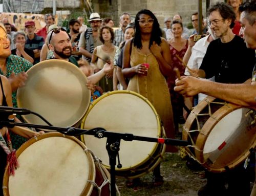 Des oeuvriers dans une mine d’art à ciel ouvert (Olivier Azam)